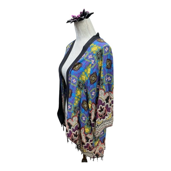 Flying Tomato Boho Fringe Kimono - Picture 4 of 12